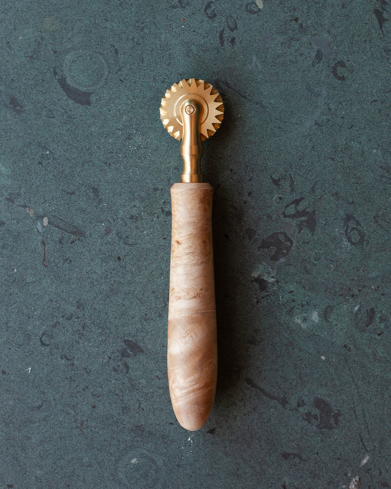 Burl Wood Brass Pasta Cutter - Fluted